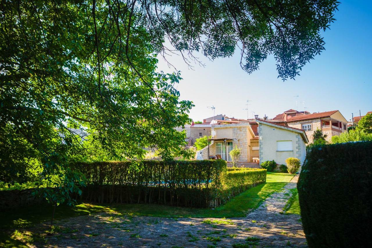 Los Chendas Villanueva de Avila Exteriör bild